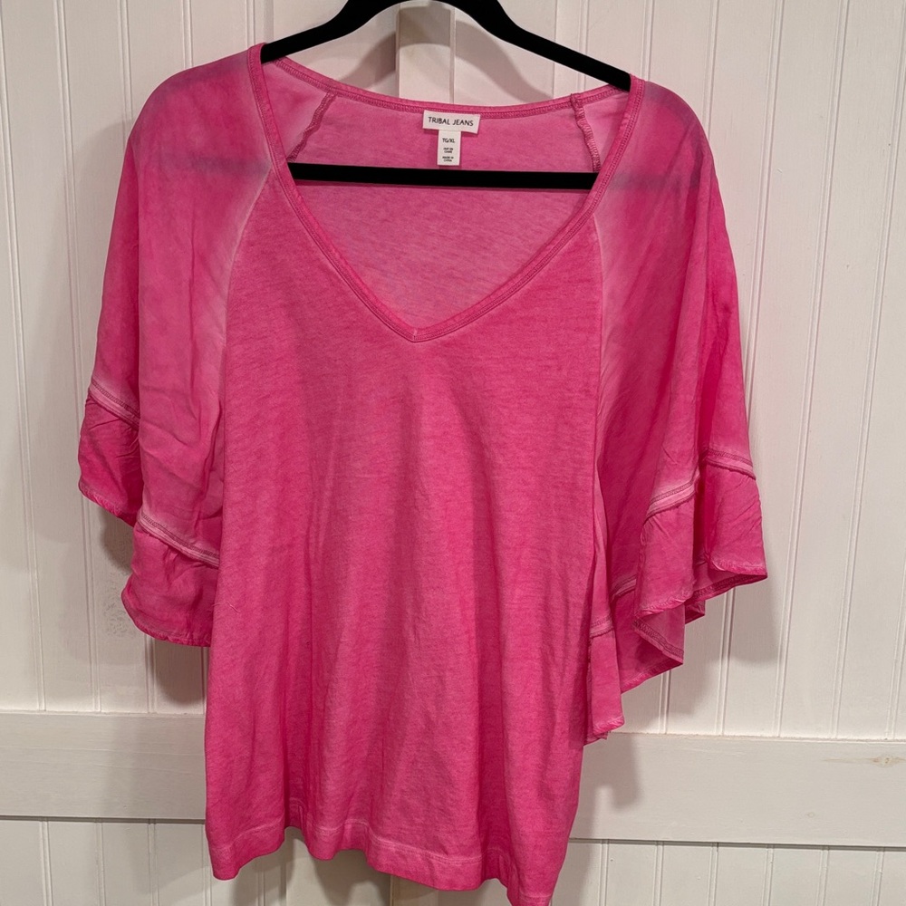 Tribal Pink V-Neck,short sleeved, soft casual top with ruffled sleeves size XL